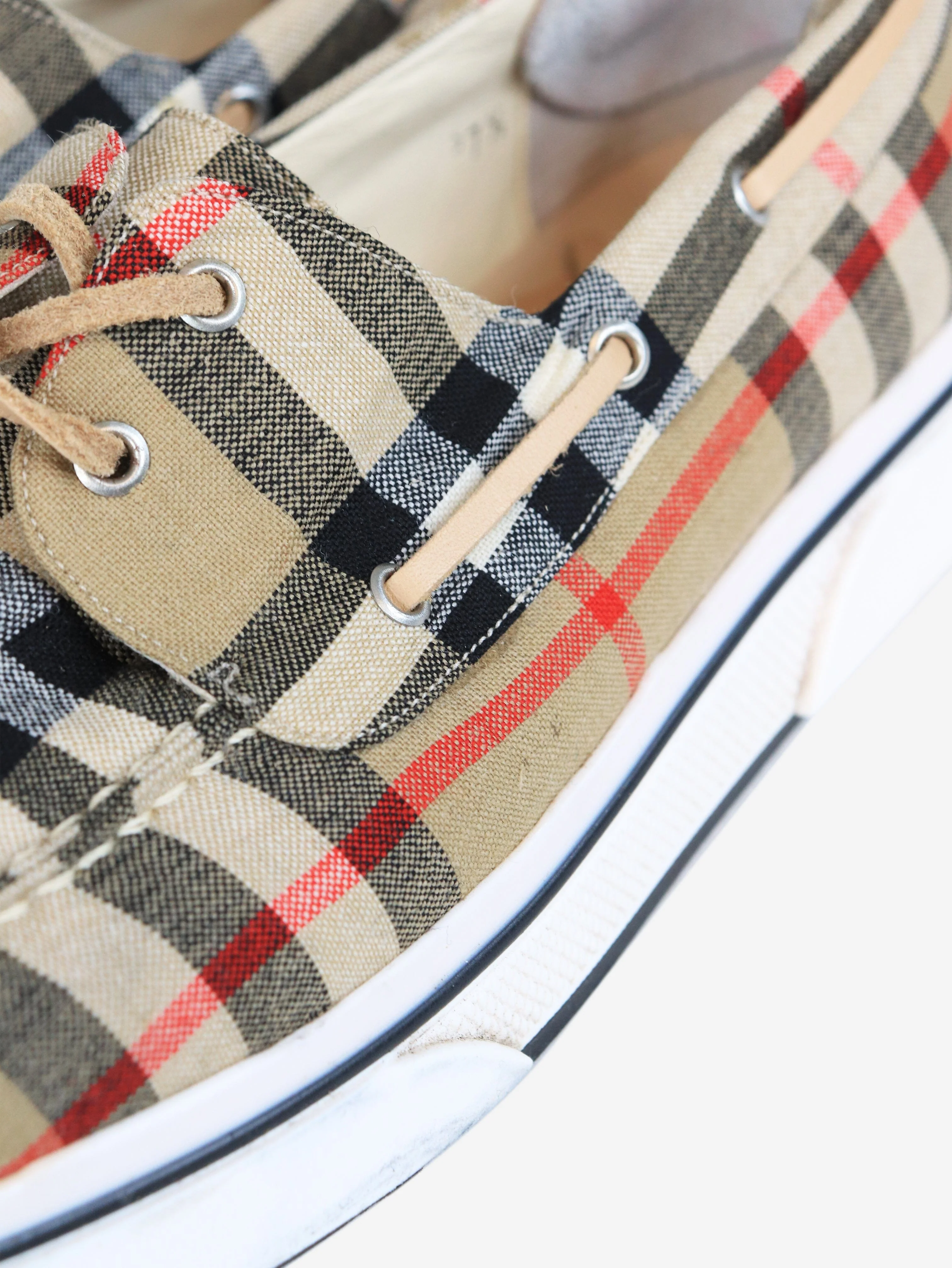 Brown nova check boat shoes - size EU 37.5 (UK 4.5) - Image 4