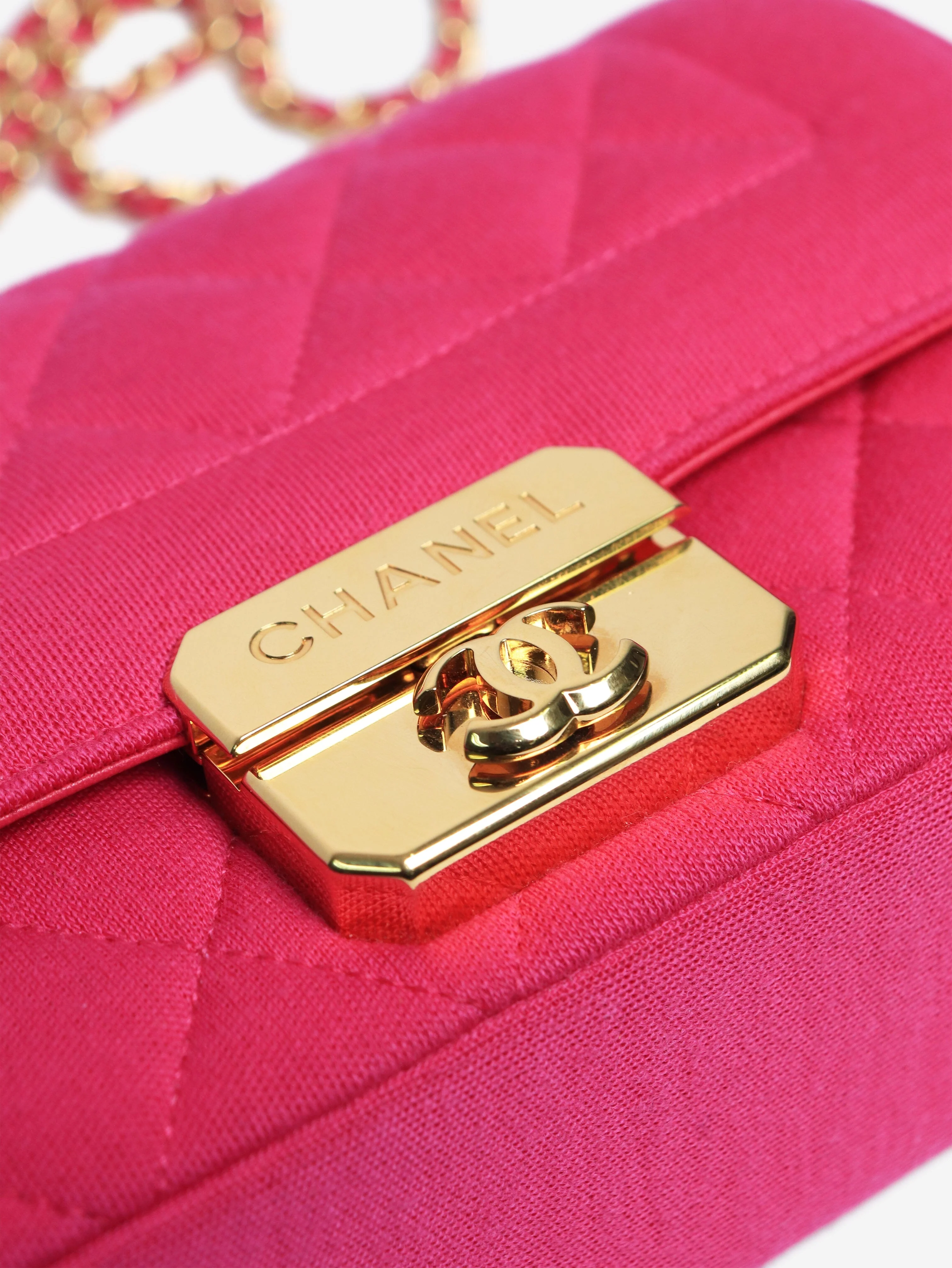 Fuschia 2014 mini diamond-quilted jersey Chic with Me flap bag - Image 6